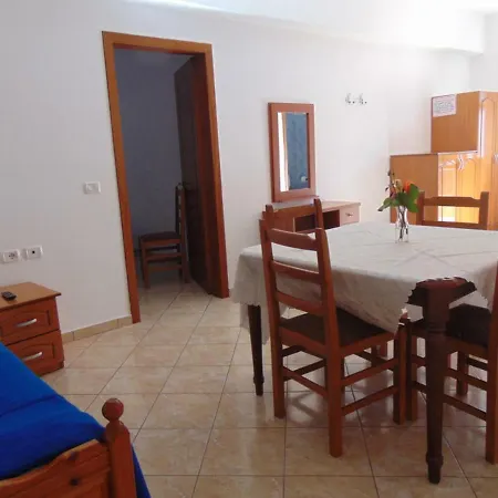 Hida Aparthotel Himarë