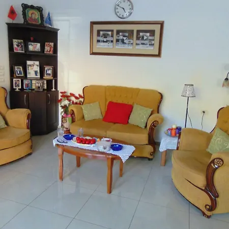 Hida Hotel apartamentowy Himara